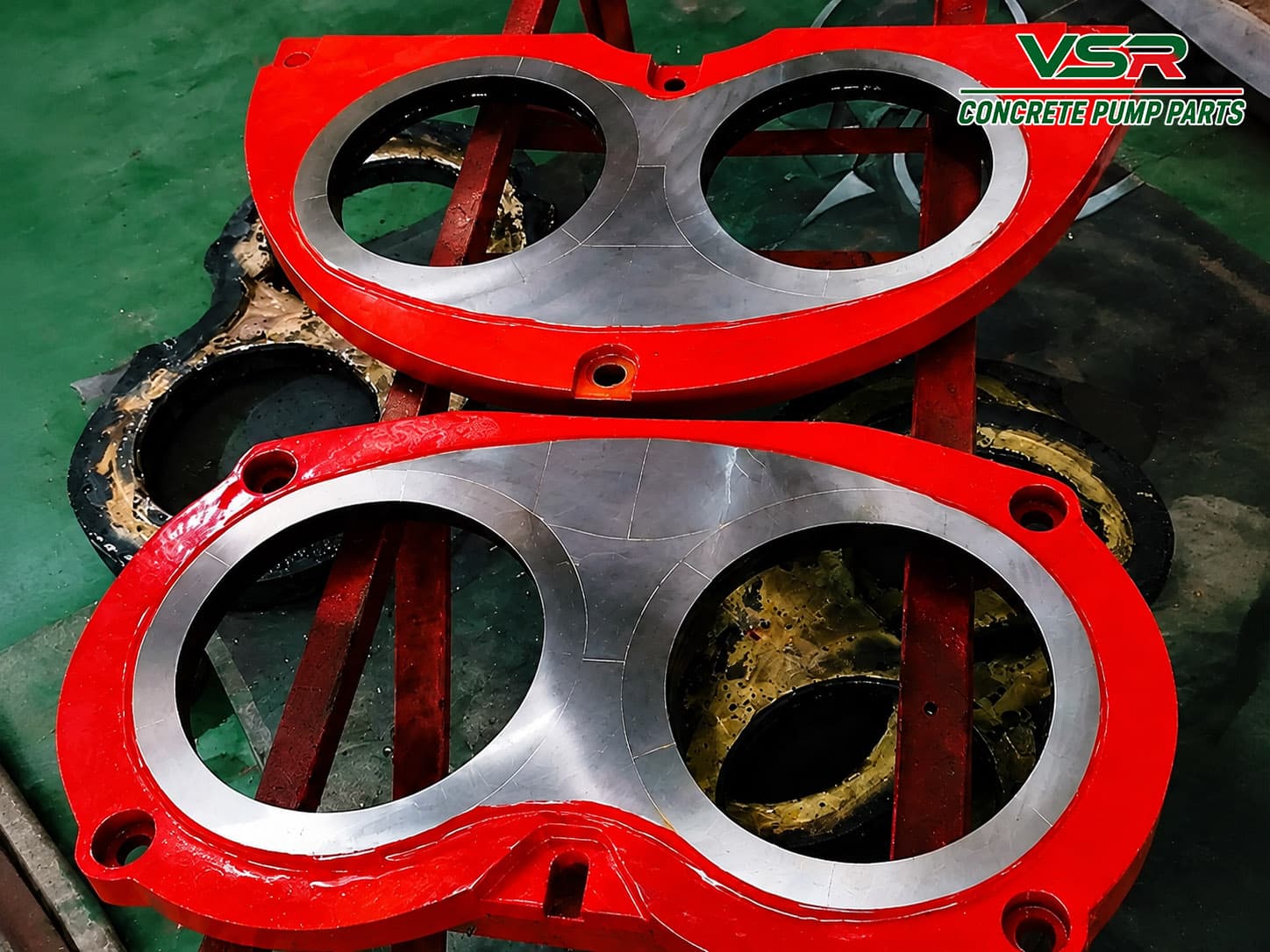 Concrete pump wear plate series view